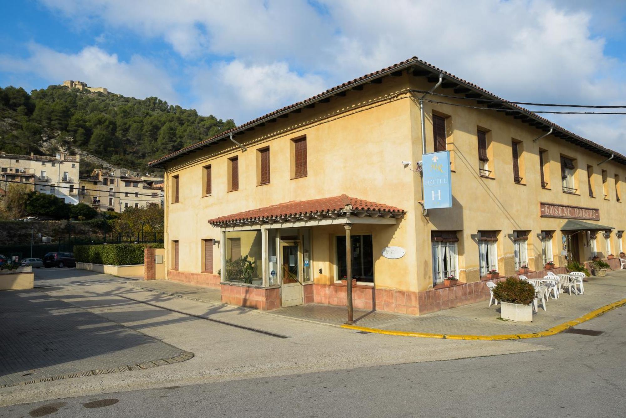 Hotel Robert La Pobla de Claramunt Екстер'єр фото