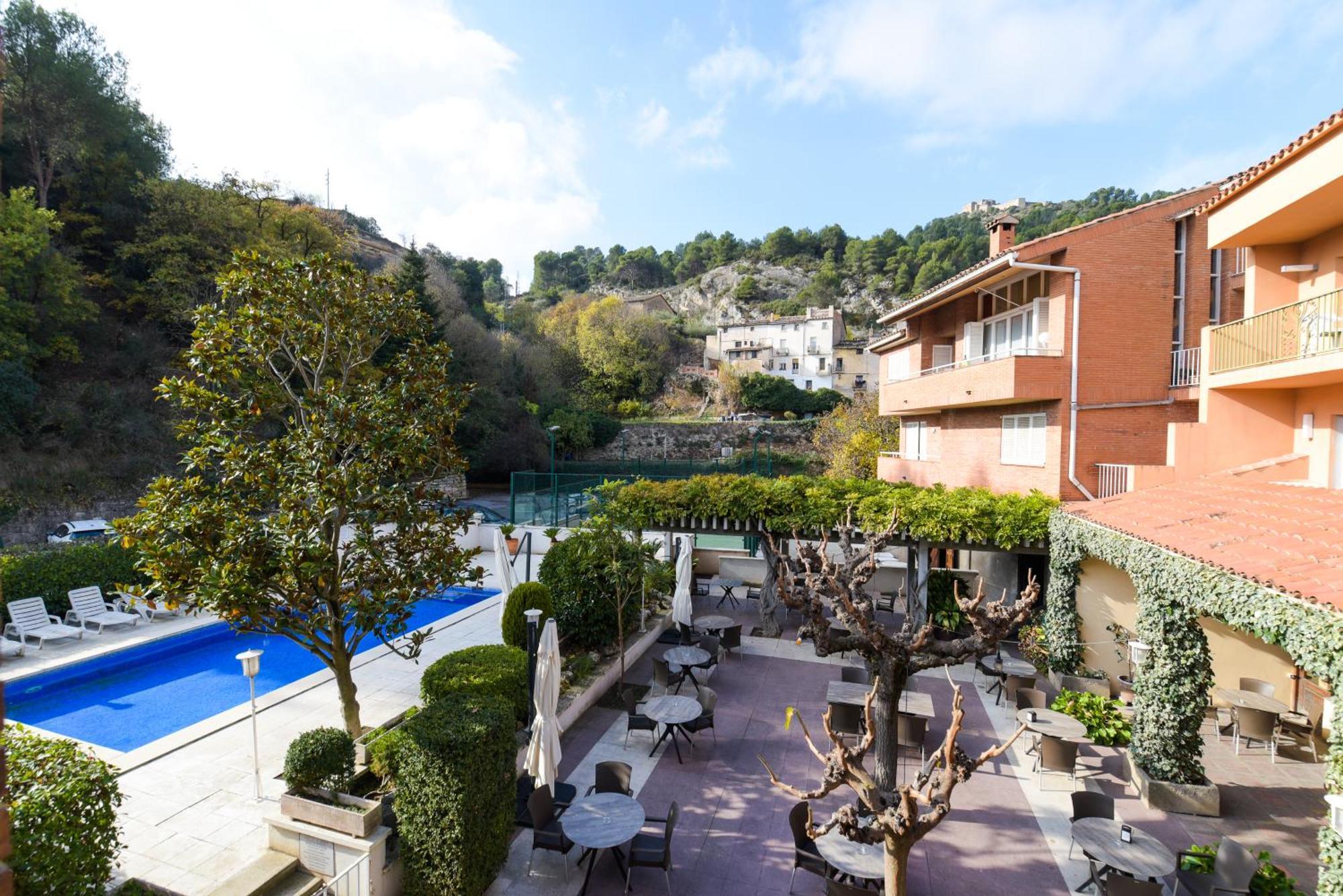Hotel Robert La Pobla de Claramunt Екстер'єр фото
