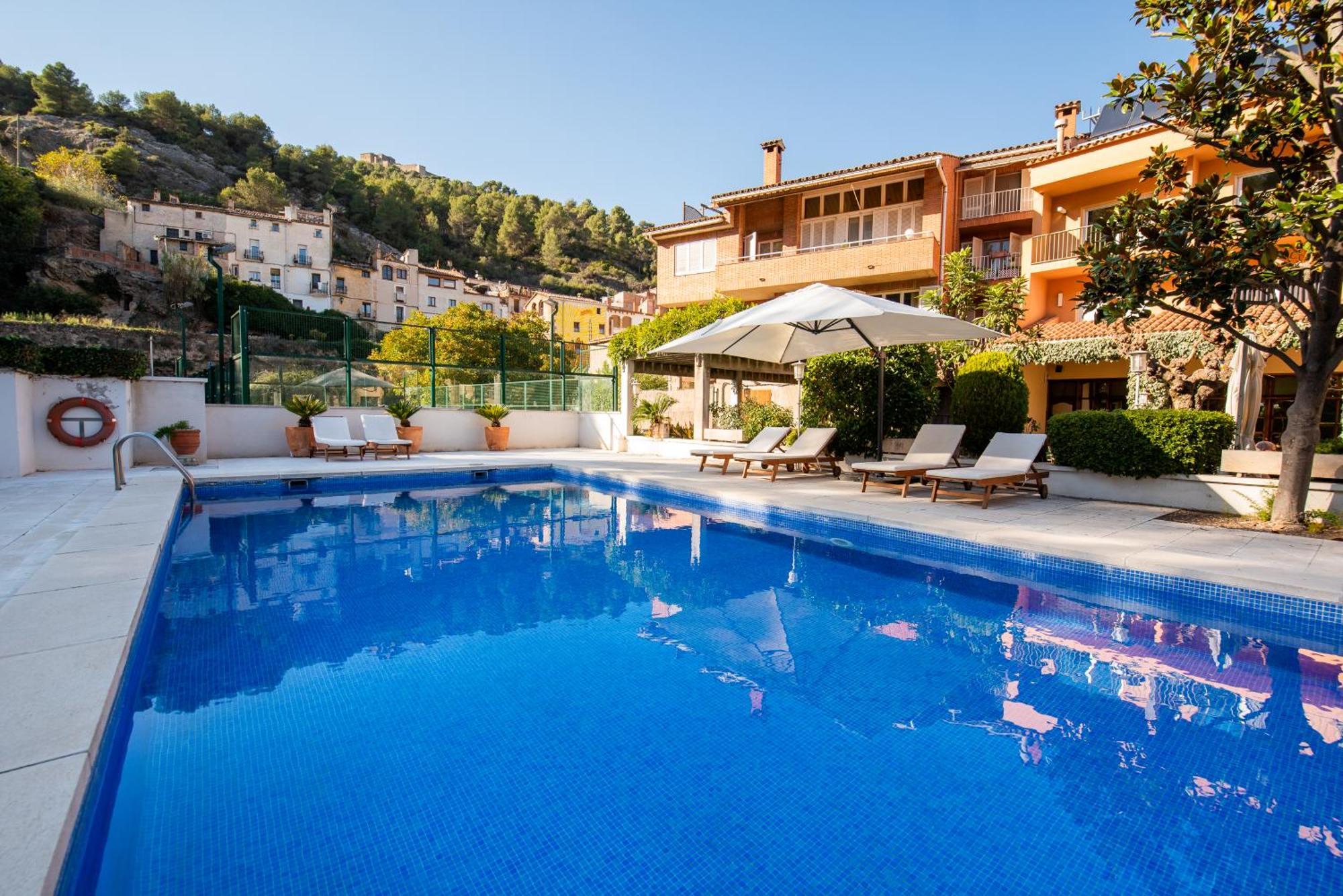 Hotel Robert La Pobla de Claramunt Екстер'єр фото